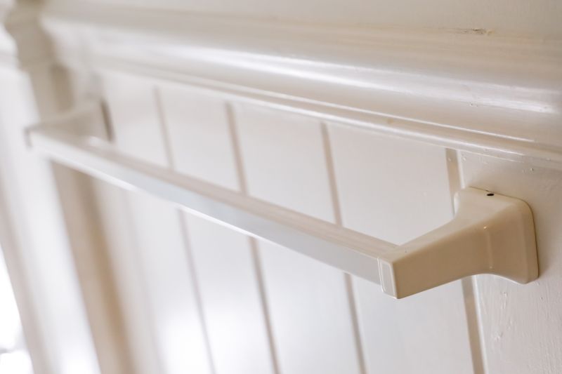 Luxury Towel Bars and Hooks